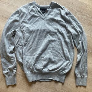 Banana Republic Light Gray V-Neck Sweater